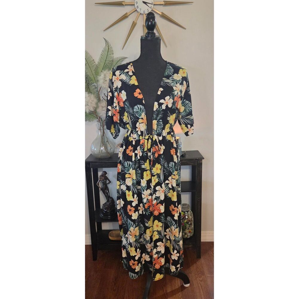 Wild Fable Tropical Floral Duster/Cover-Up – Size Medium